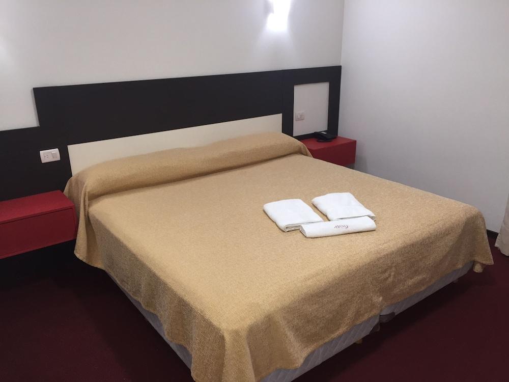 Nuevo Mundo Hotel San Rafael  Kültér fotó